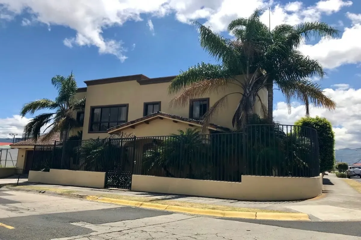 Venta de Casa independiente de lujo en Prados, Curridabat (AD)