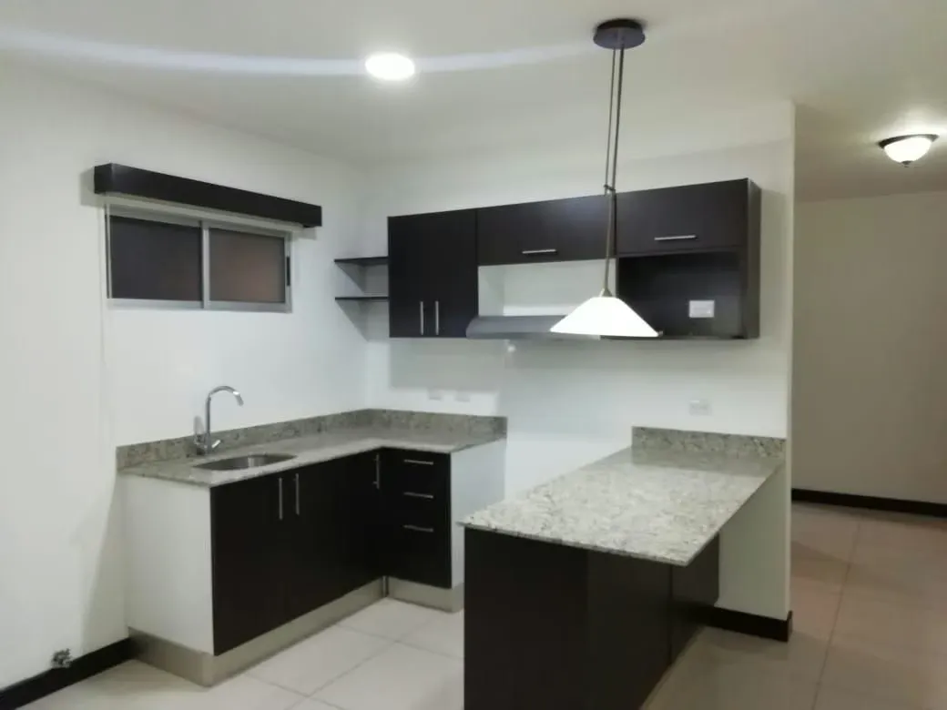 VENTA CONDOMINIO LOS PRÍNCIPES GUACIMA