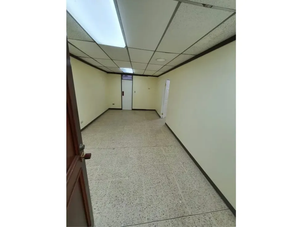 VENTA DE LOCAL, SAN JOSÉ, CONDOMINIO LAS AMERICAS