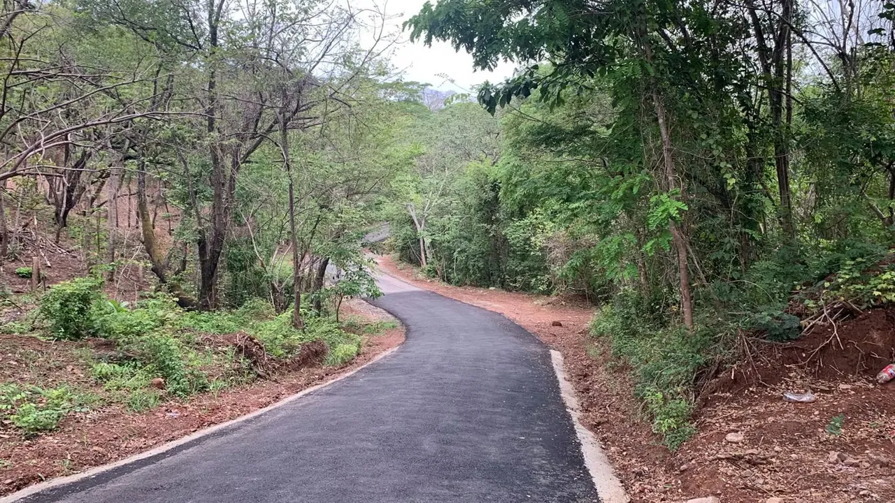 Lot in front of a public street, in Huacas, Guanacaste, Costa Rica