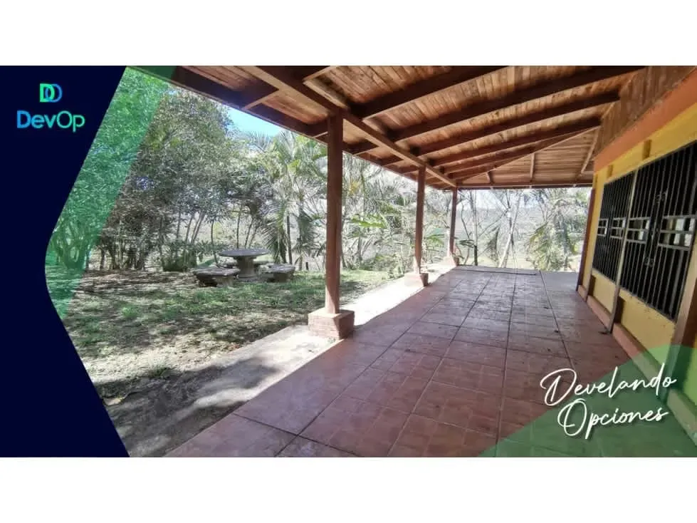 Esta propiedad se ubica en Toledo de Acosta en una zona muy tranquila y segura del lugar, son hermosas vistas.