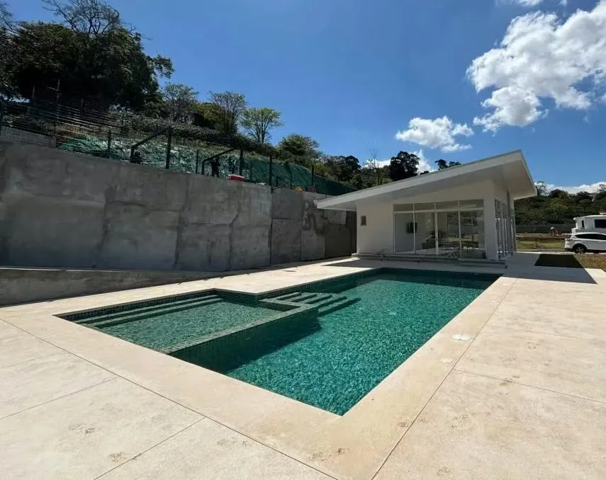 It is a very nice lot with views, located in the Puerta del Sol Condominium (condominium of only 18 separate houses and only this lot is available, ...