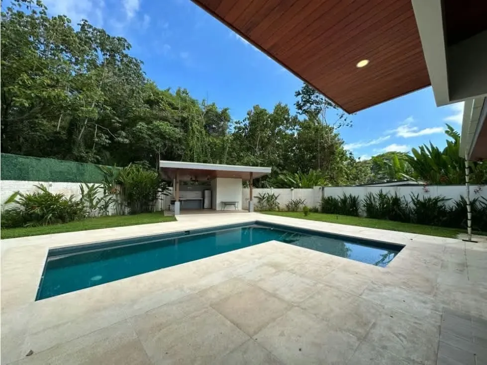 Casa de Lujo en Bahía Ballena, Uvita