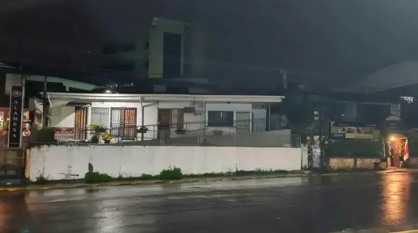 Commercial property for sale in Sabana Oeste, with established tenants