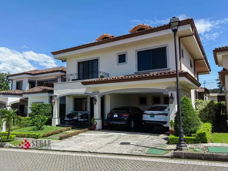 House for sale in La Ribera de Bethlehem, Heredia.