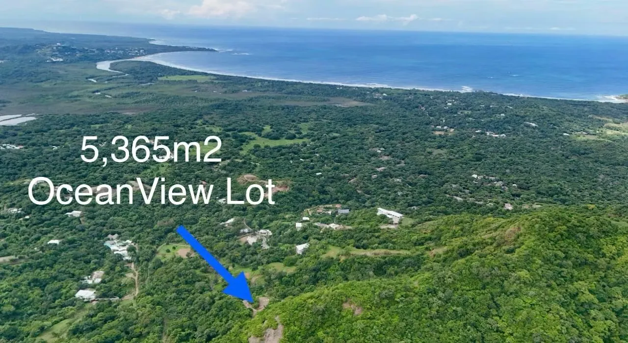VENTA TERRENO PLAYA FLAMINGO GUANACASTE