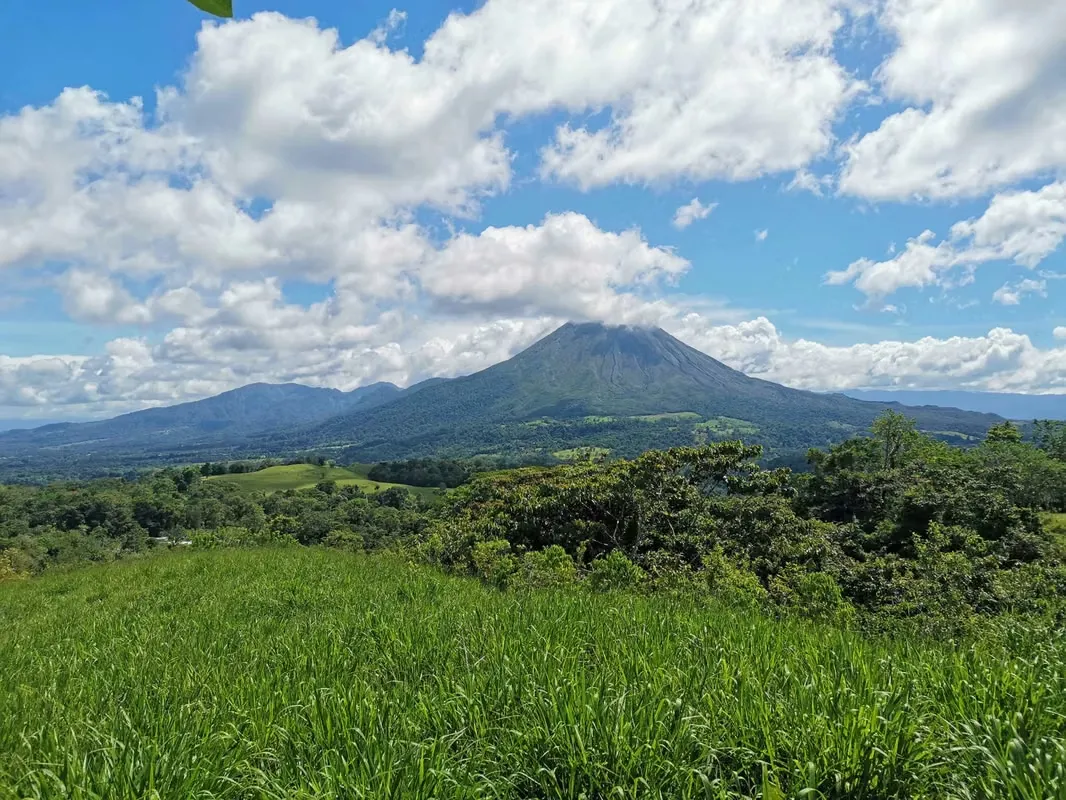 Finca en Venta en San Carlos, vistas al Volcán, cerca de La Fortuna