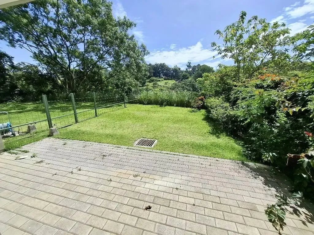 Courtyard and Terrace available in this suitable for rent in Paradisus condo, Rohrmoser