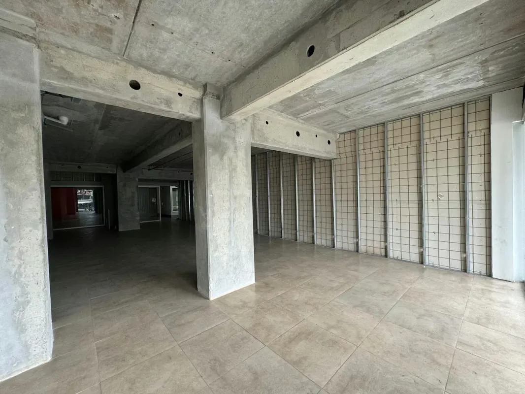 Venta de Espaciosas Oficinas en Torre en Los Yoses, San Pedro