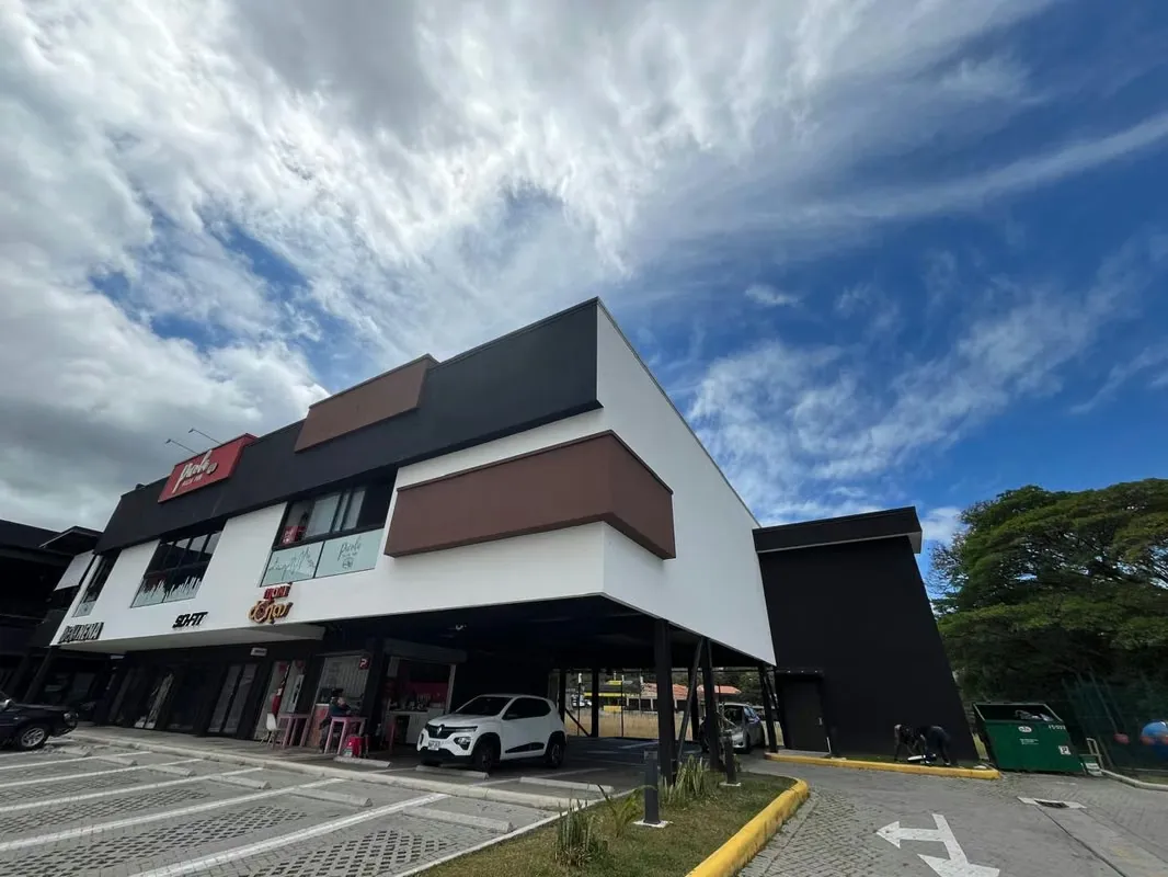 Commercial Space for Rent - Second Floor in Escazú ID5672