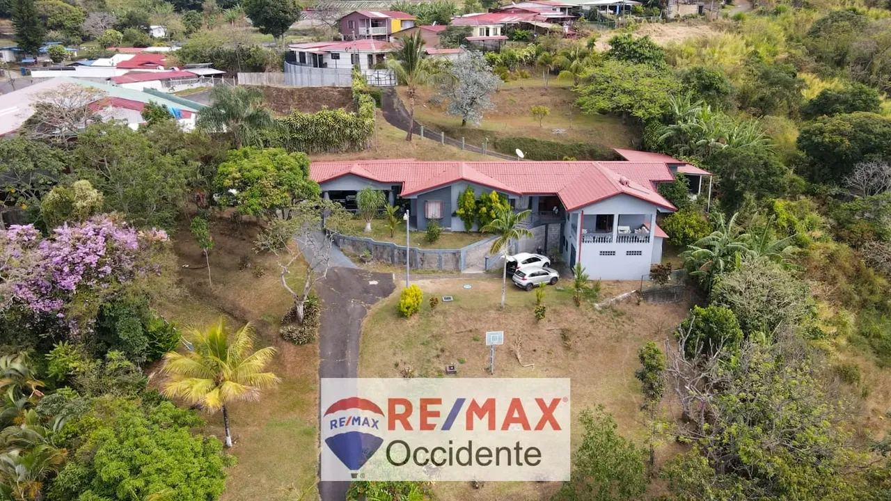 Casa en venta, Sarchí, La Luisa.