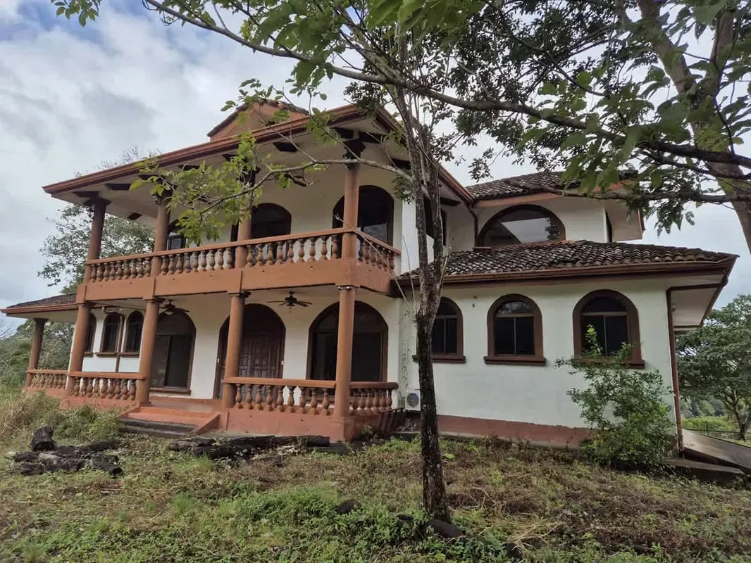 Prime Teak Farm for Sale – 75 Hectares in La Cruz