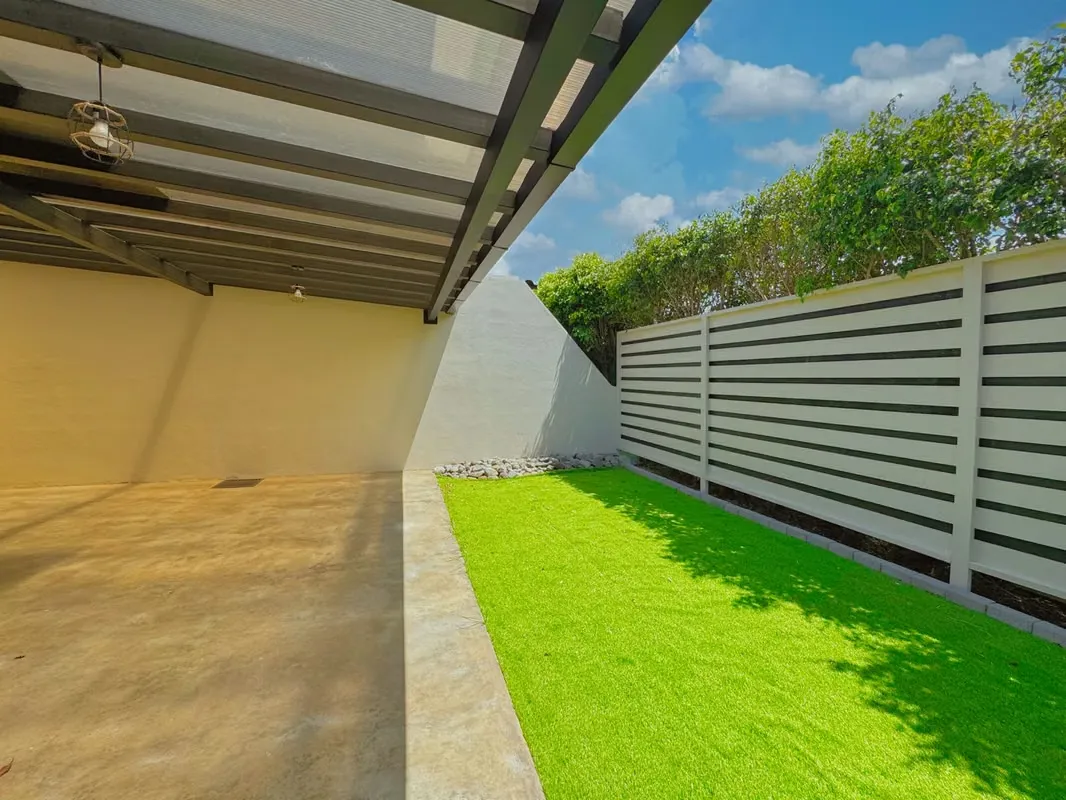 HOUSE FOR RENT IN PARQUES DEL SOL