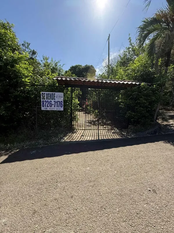 Venta de casa amplia en Matapalo, Abangares - Guanacaste