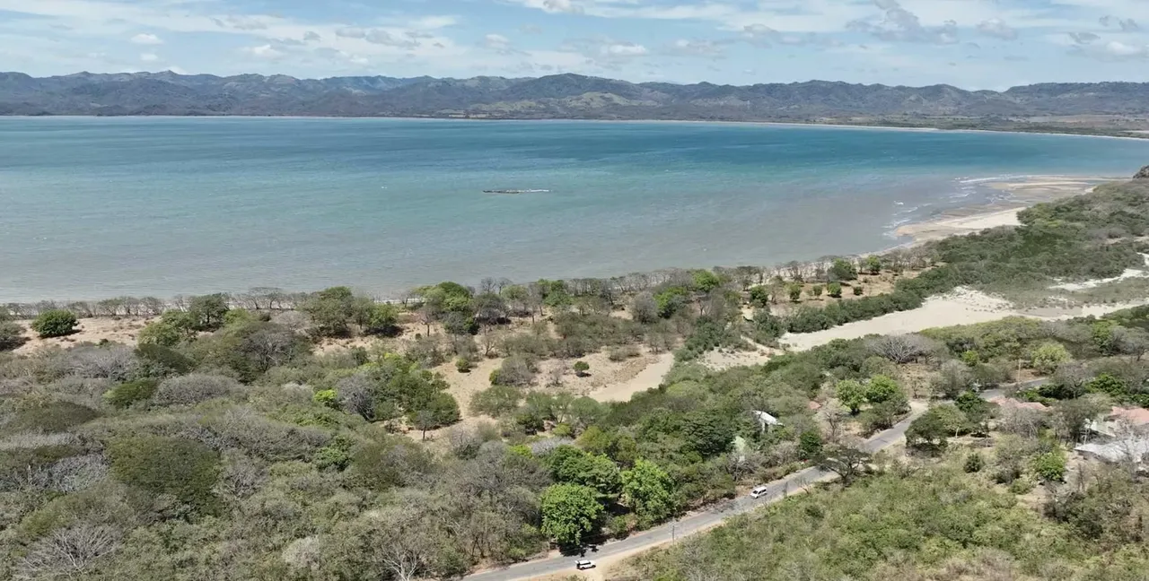 Ocean View Property for Sale - Unbeatable Investment Opportunity.