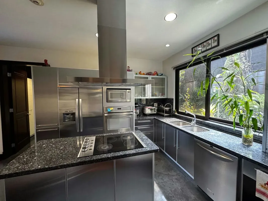 Se Vende Apartamento en Santa Elena Escazú