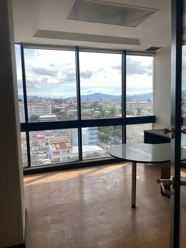 Full Office Space for Rent – Torre Mercedes 5603