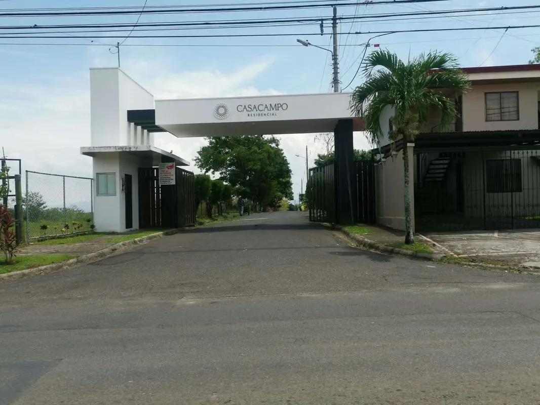 Lote en Residencial Casa de Campo/ Guacima/Alajuela