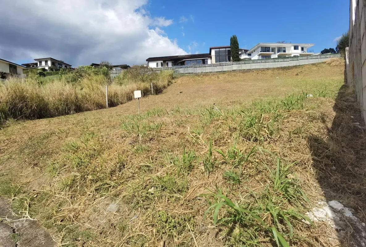 Lote en Venta para Vivienda Unifamiliar – ¡Listo para Construir!