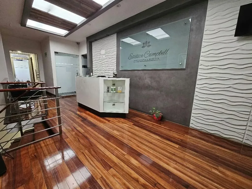 SE ALQUILAN CONSULTORIOS EN CLINICA EN PASEO COLON