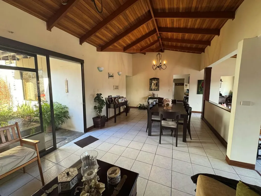 Sale of House, San Blas, Carthage use of mixed soil, ideal for investment.