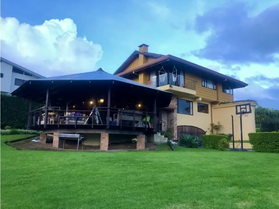 Venta de casa en Heredia, San Rafael - Casa de montaña