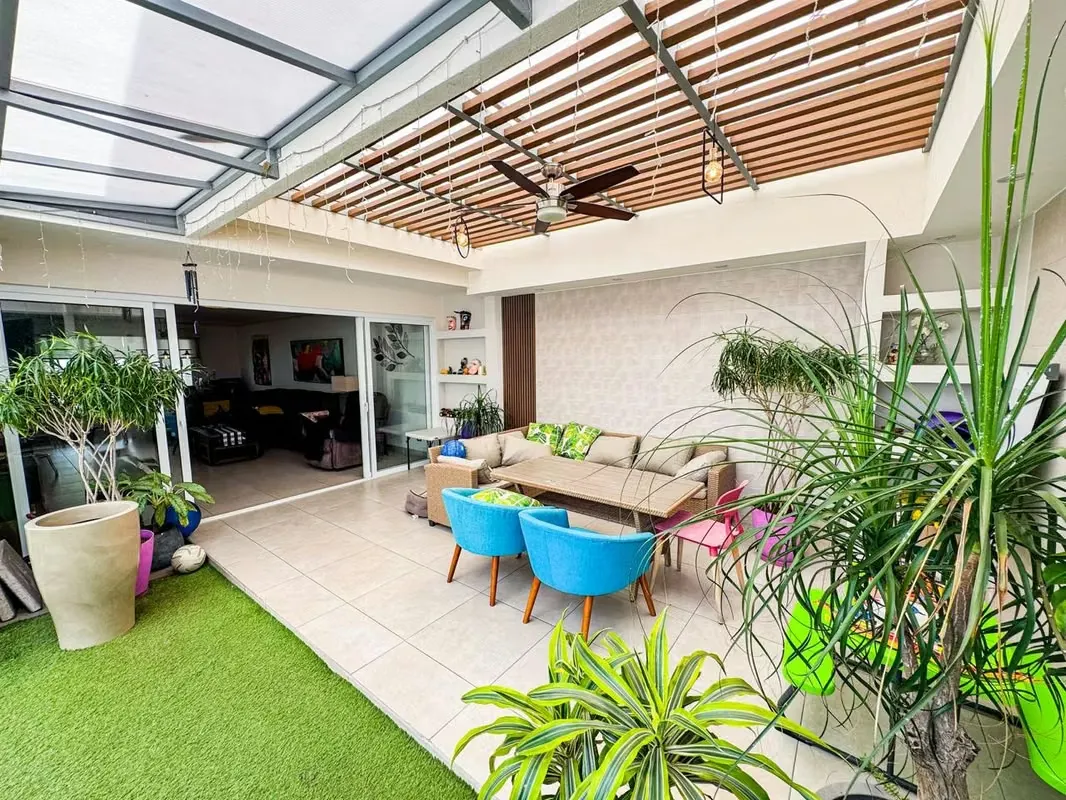 HOUSE FOR RENT IN ESCAZÚ*