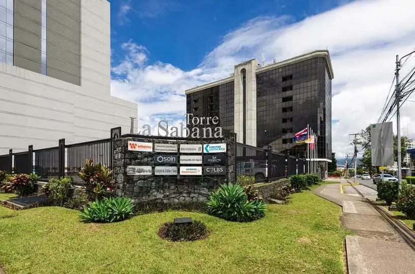 Torre La Sabana is strategically located in the "Technological Heart of San José," a prime area for its commercial dynamism, easy transportation, cutting-edge technology, and robust ...