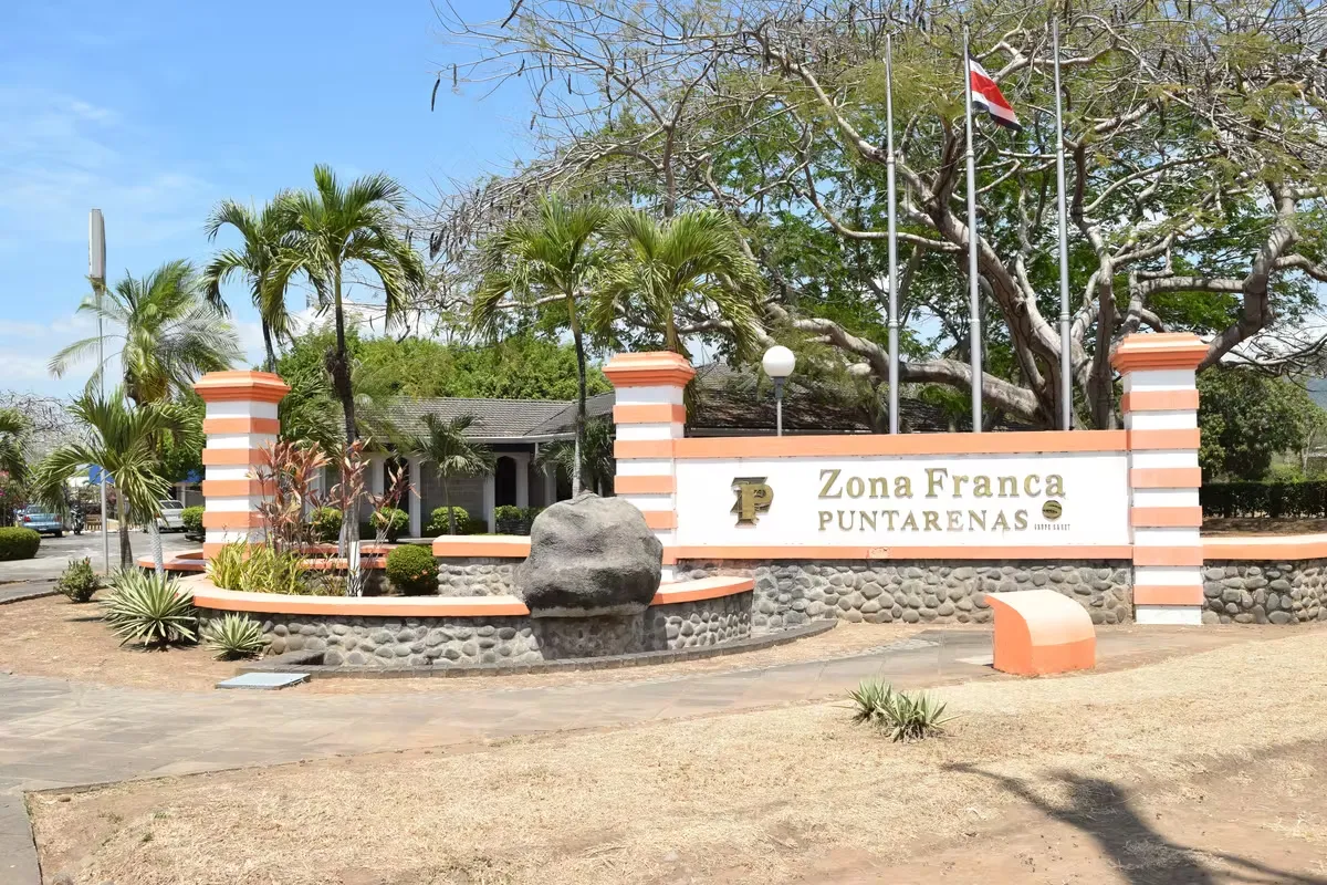 Venta de lote II Zona Franca Puntarenas