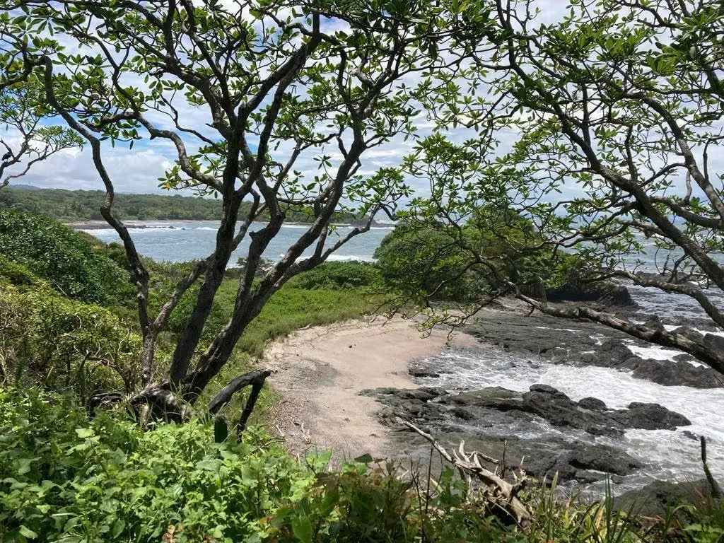 Venta de Lote en Condominio (Marbella, Guanacaste)