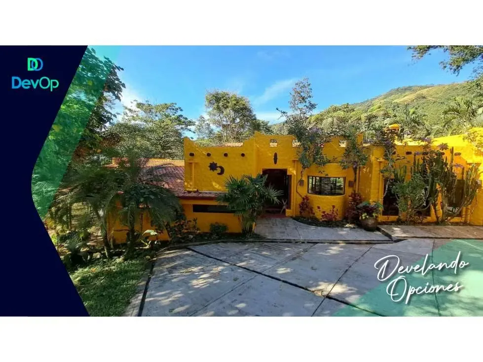 SE VENDE CASA DE 3 HABITACIONES EN LAS MONTAÑAS DE PURISCAL