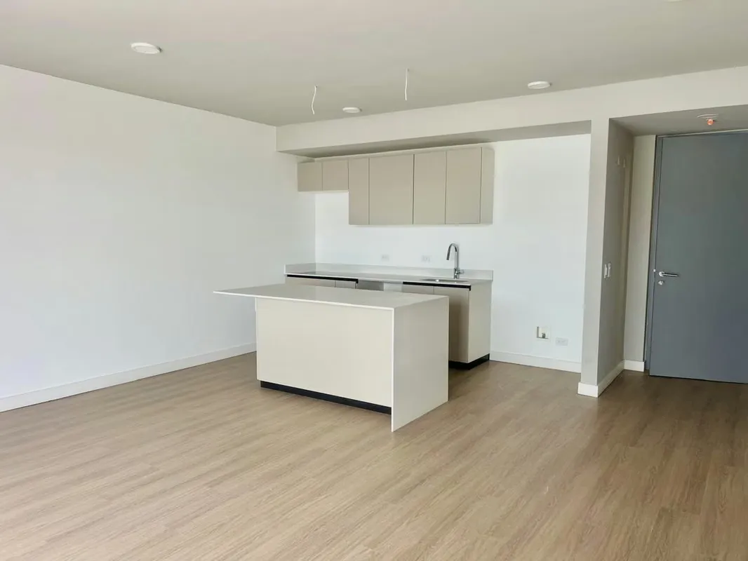 Venta de Apartamento en Sabana, Rohmoser en Condominio Alterego | , San José | $350,000