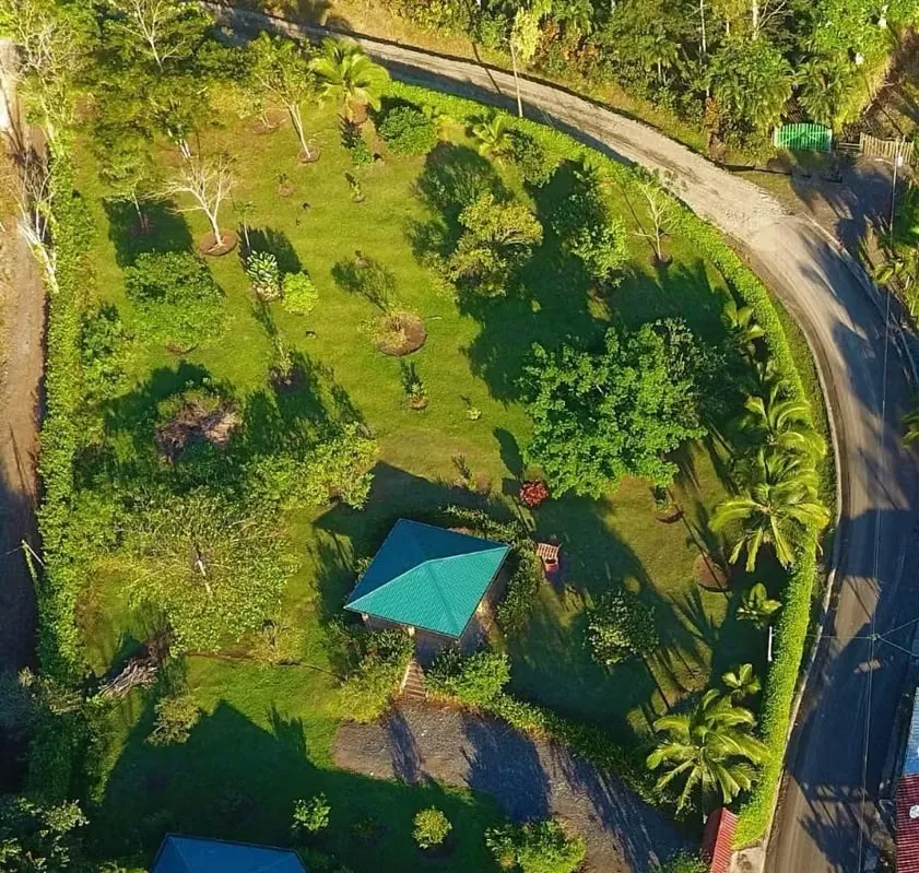 Located in one of the most privileged areas of San Carlos, this spectacular mountain property offers a perfect ...
