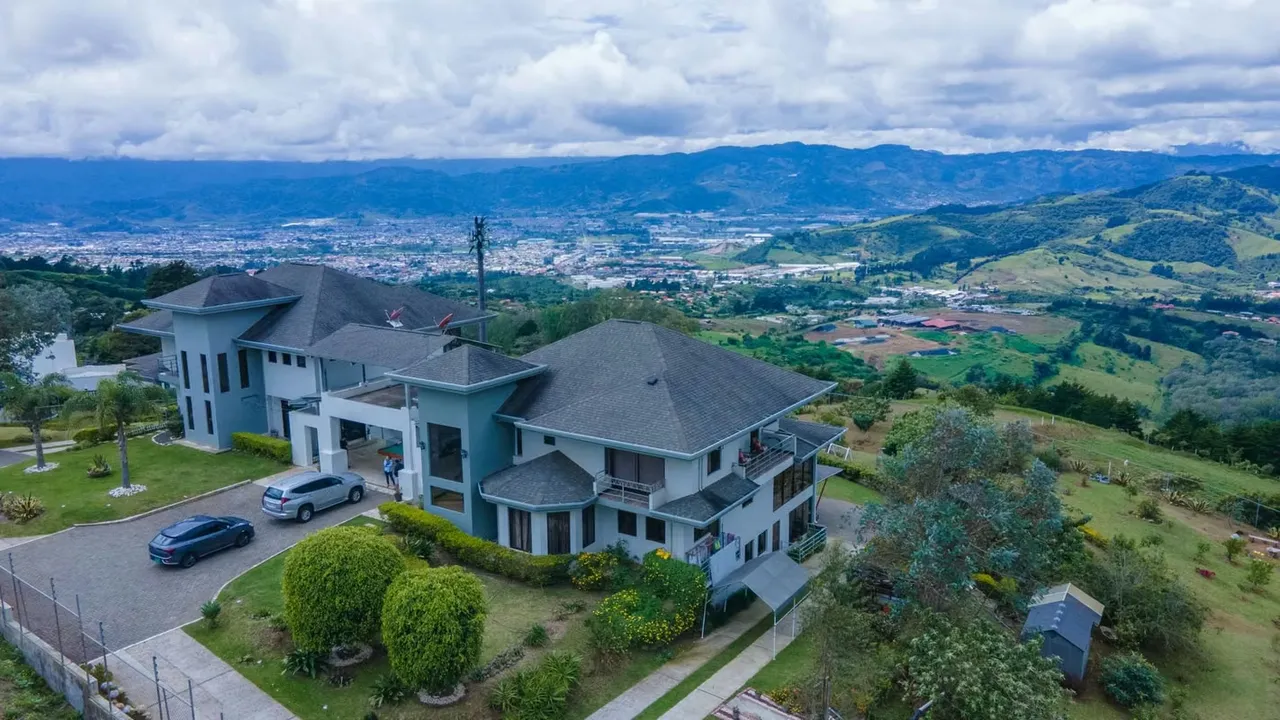 House for Sale in La Angelina Cartago 22590