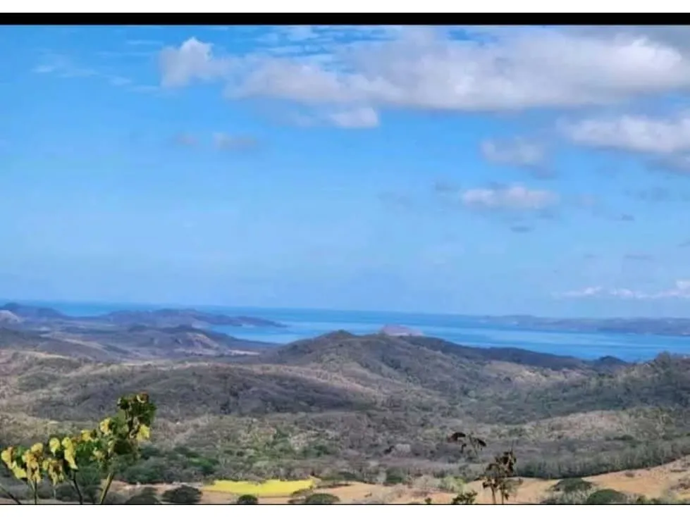 VENTA TERRENO EN LA CRUZ GUANACASTE SOBRE RUTA INTERMERICANA