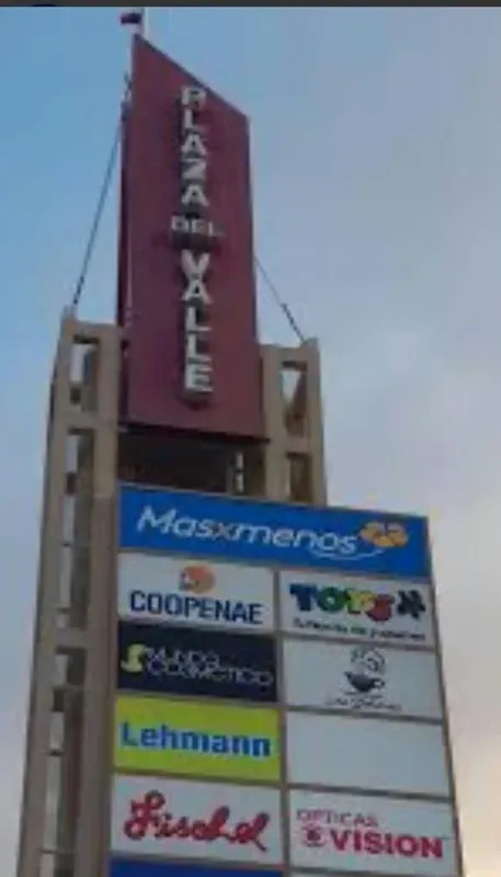 Propiedad en Venta – Tibás, Frente a Plaza del Valle