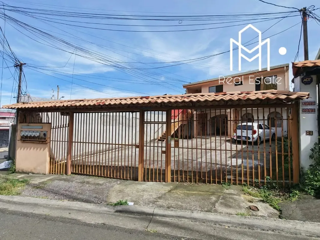 ¿Buscas una propiedad que no solo sea un hogar, sino también una fuente ...