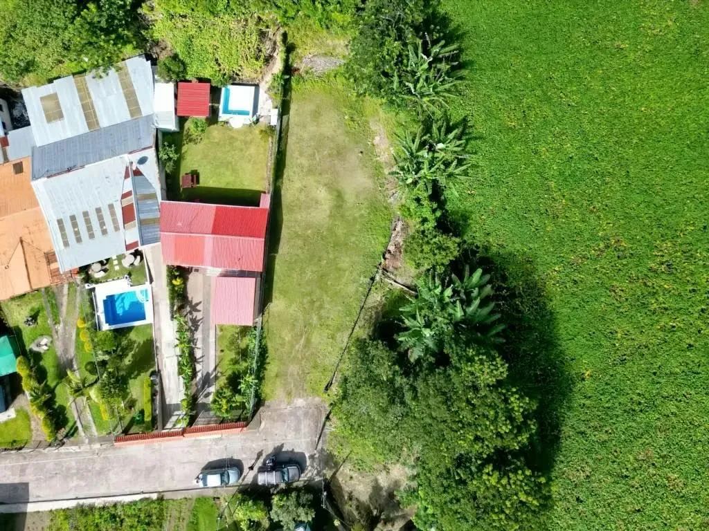 Venta de Lote Esquinero en Santiago de Paraíso