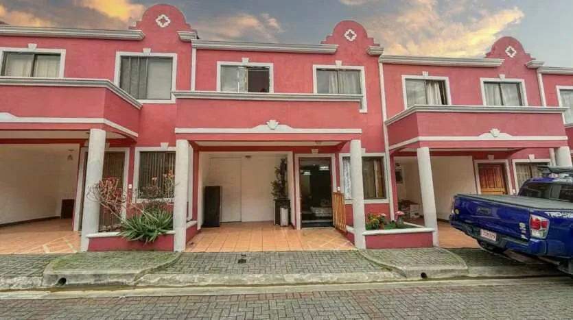 Apartment for sale in San Pedro Montes de Oca