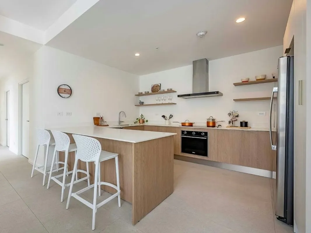 HOUSE FOR RENT WITH APPLIANCES IN GUACHIPELÍN