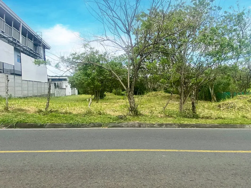 Se vende Terreno con Uso de Suelo Residencial, La Ribera, Belén