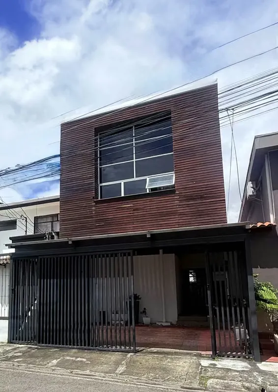Venta de Casa independiente en Ayarco Sur
