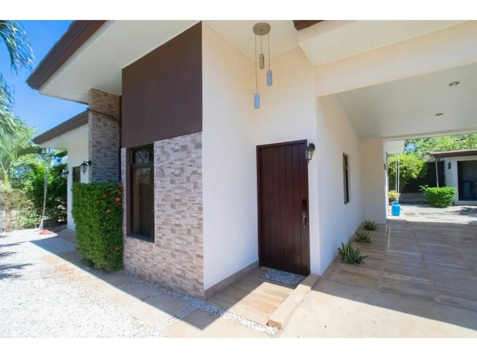 This charming 3-bedroom, 2-bathroom home in Brasilito is available for long-term rent and offers the perfect blend of comfort and convenience. Located ...