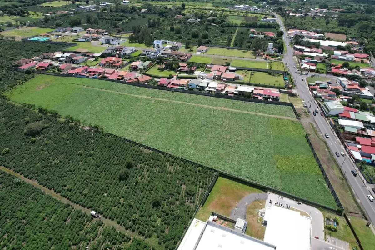 Venta de Terreno Comercial Milla de Oro, Santo Domingo, Heredia (AD)