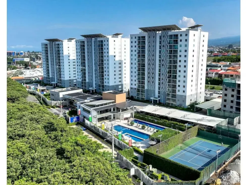 Venta de Apartamento, Condominio Altamira, Heredia Central 34218 (IH)