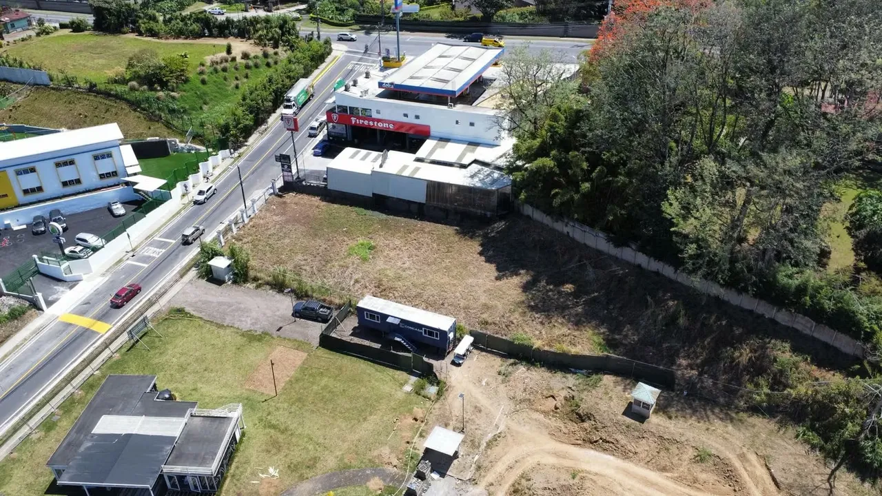id #40667 Venta de Lote Uso de Suelo Mixto Granadilla