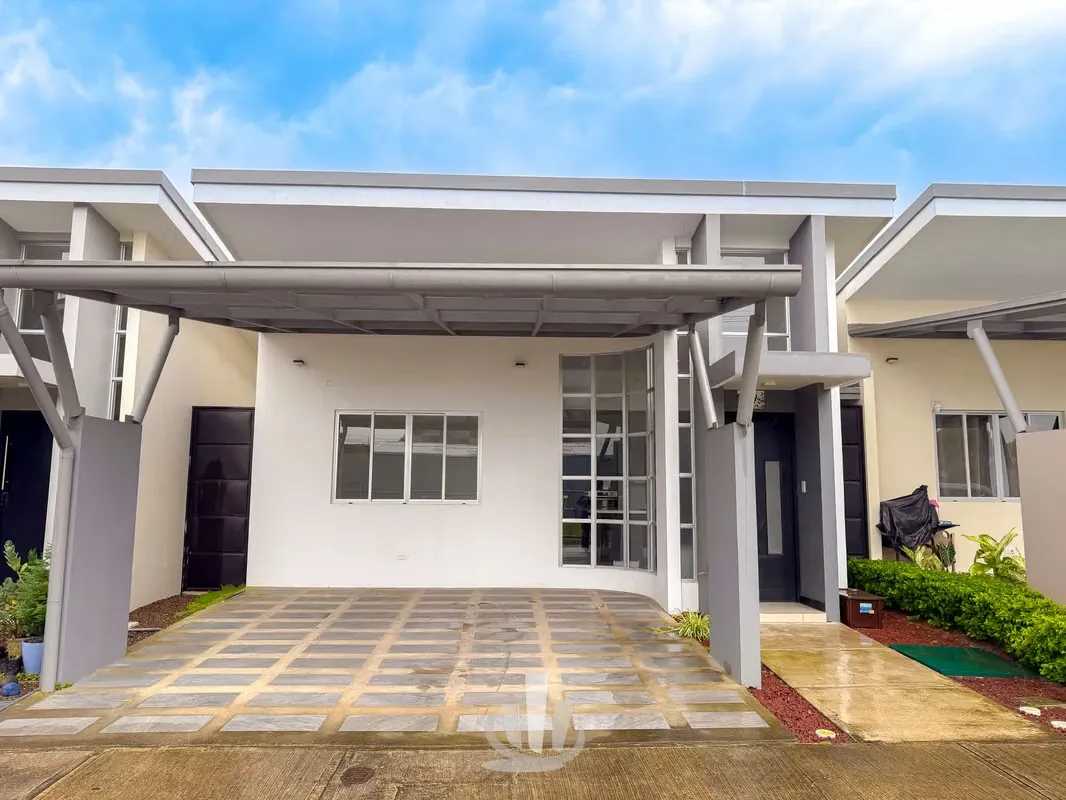 House for Sale in Condominium Corteza del Oeste, Tejar del Guarco, Cartago