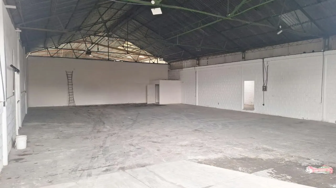 WAREHOUSE FOR RENT IN TIBAS
