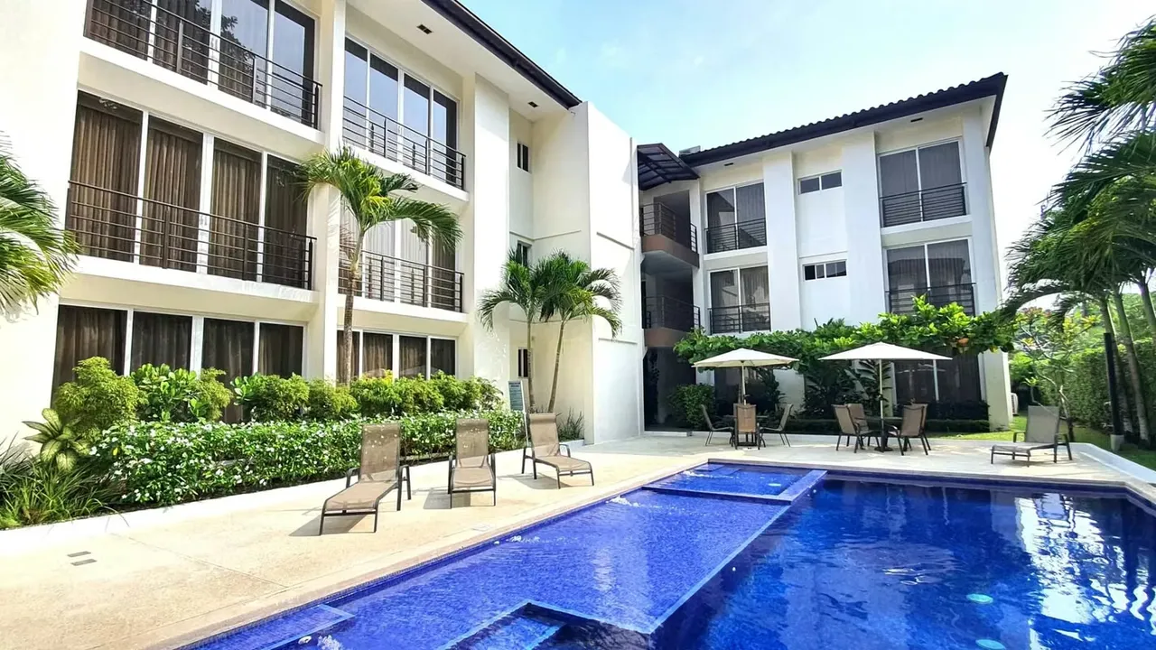 Charming Apartment for Sale in La Floresta, Herradura