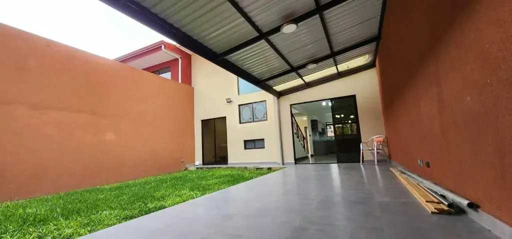 Venta de casa en condominio en San Antonio Coronado